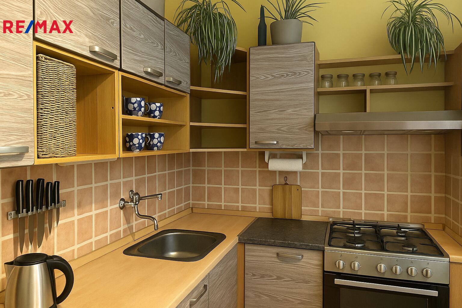 Byt 3+1 na Petříně - byt s perfektní polohou vhodný jako investice v samém centru K. Varů